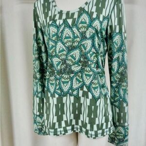 Title Nine Green and Teal Patterned Long Sleeve Top M
